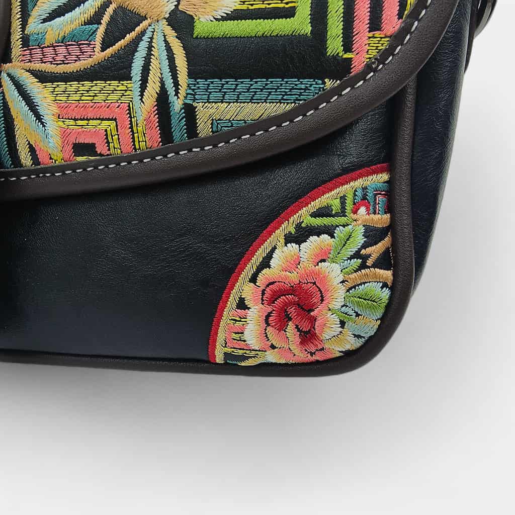 black-vintage-floral-embroidered-crossbody-bag-PU-leather-detail