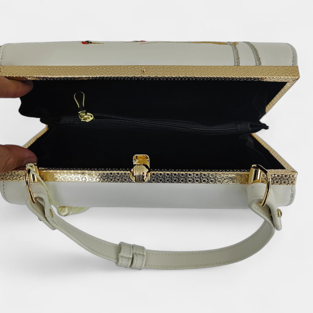 vintage-crane-embroidered-women-barrel-bag-with-tassels-compartment