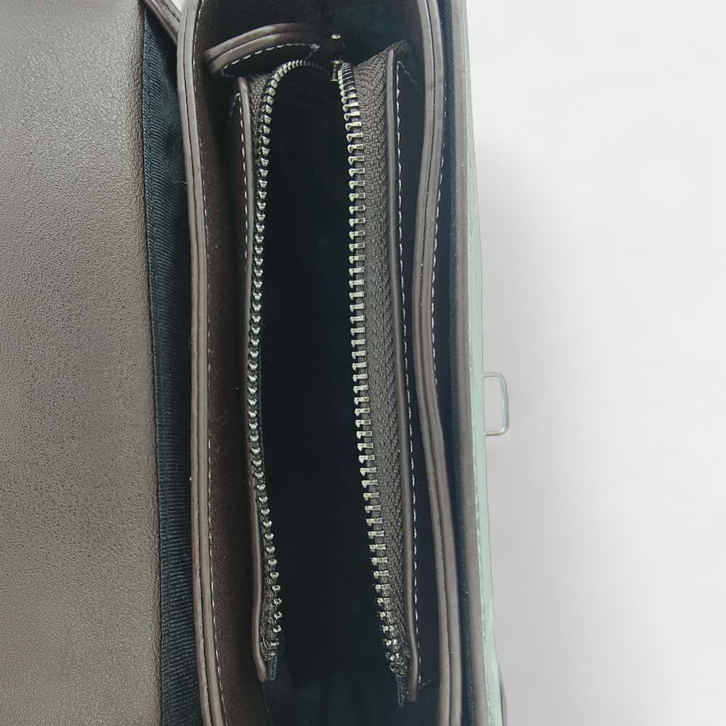 vintage-floral-embroidered-PU-leather-saddle-bag-with-top-handle-compartment