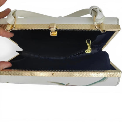 White Vintage Embroidered Peony Frame Clutch Bag with Tassel