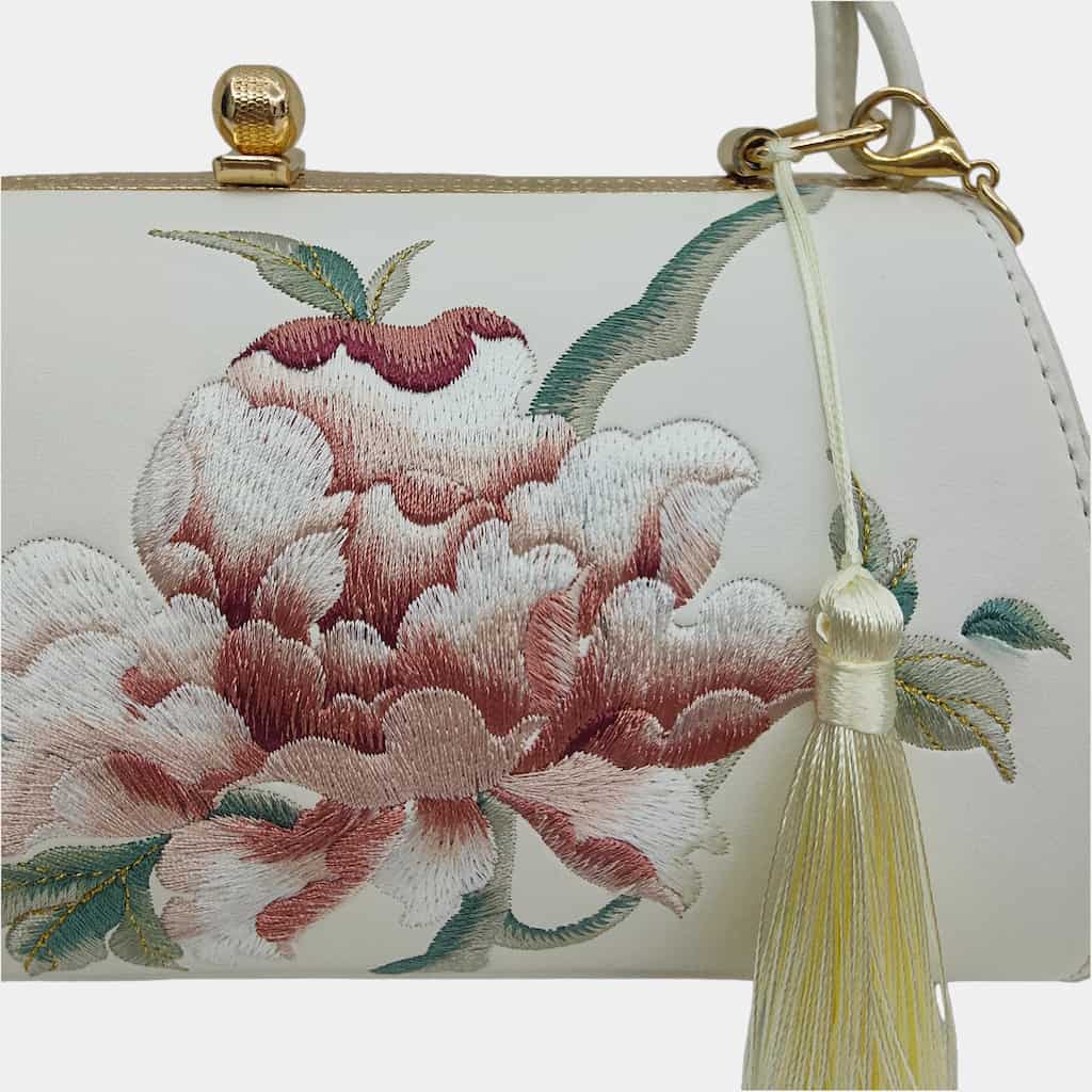 vintage-peony-embroidered-women-barrel-bag-with-tassels-detail