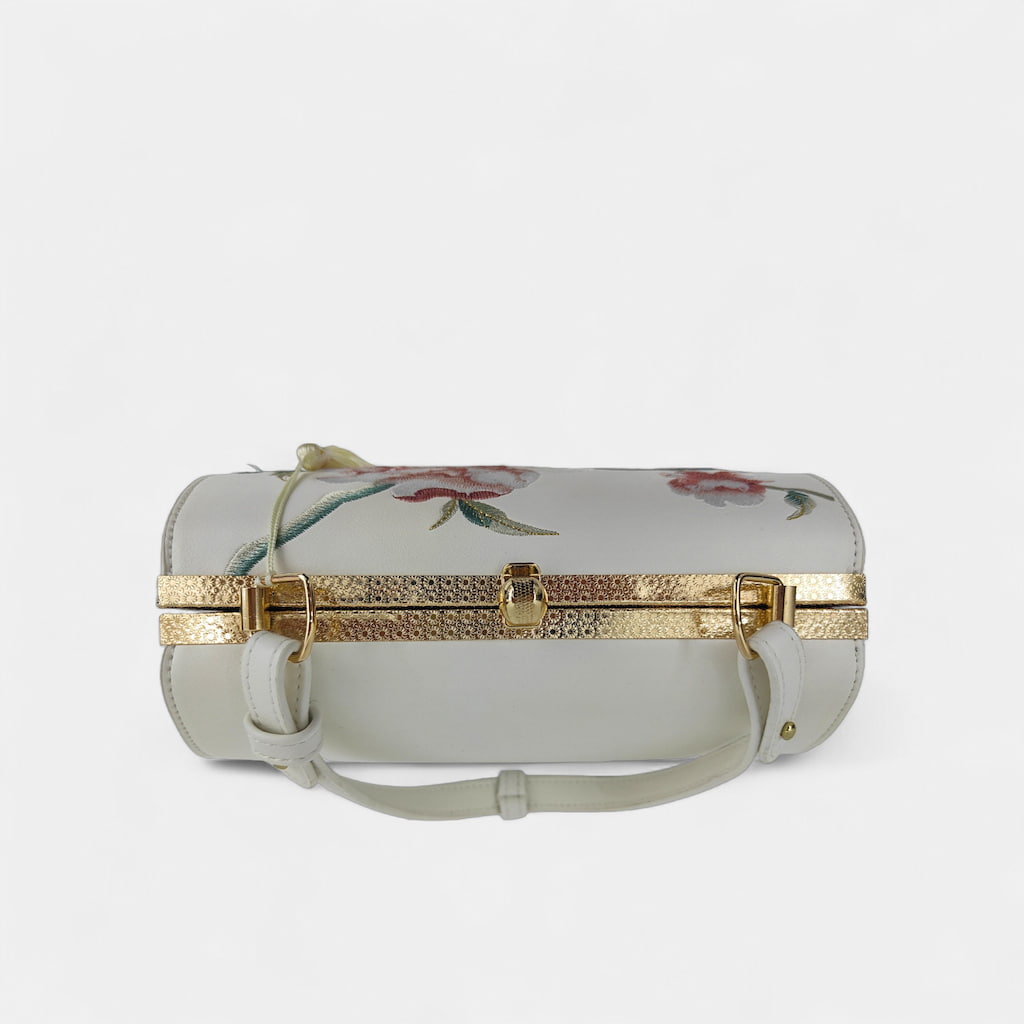 vintage-peony-embroidered-women-barrel-bag-with-tassels-top